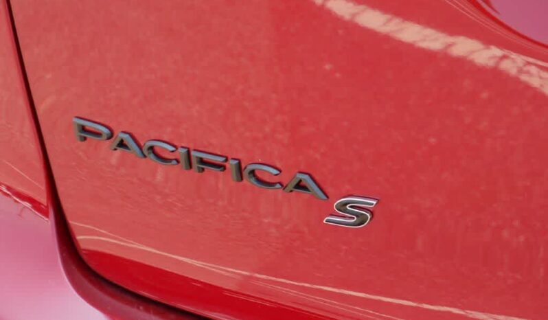 
 Chrysler Pacifica full									
