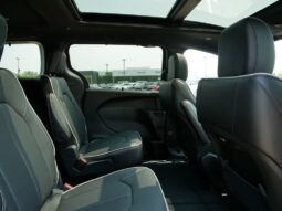 
 Chrysler Pacifica full									