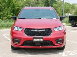 
 Chrysler Pacifica full									