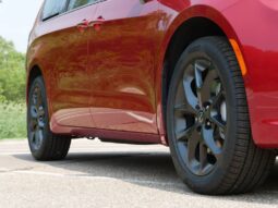 
 Chrysler Pacifica full									