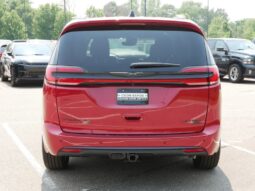 
 Chrysler Pacifica full									