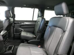 
 Jeep Wagoneer full									