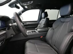 
 Jeep Wagoneer full									
