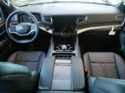 
 Jeep Wagoneer full									