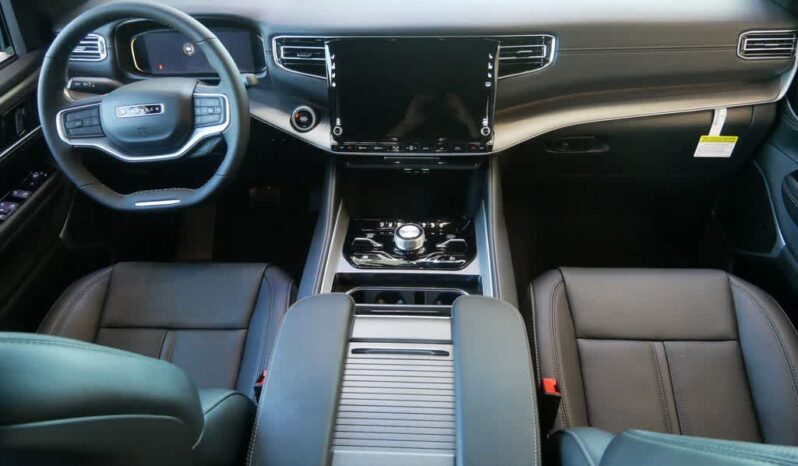 
 Jeep Wagoneer full									