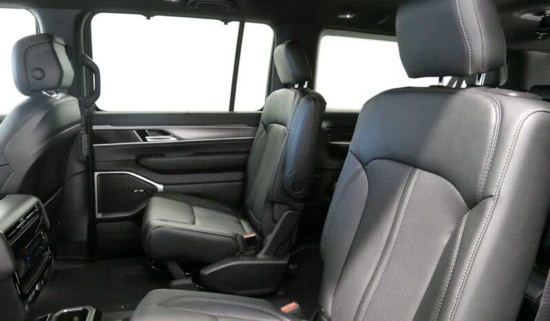 
 Jeep Wagoneer L full									