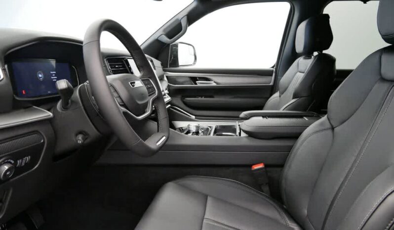 
 Jeep Wagoneer L full									