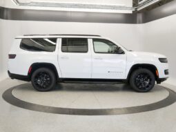 
 Jeep Wagoneer L full									