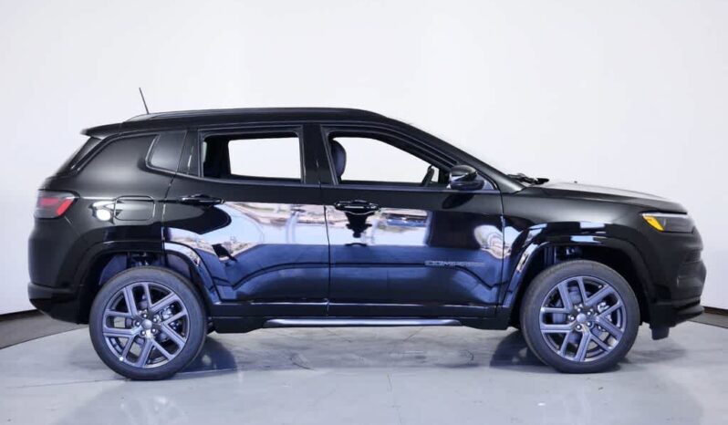 
 Jeep Compass full									