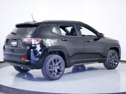
 Jeep Compass full									