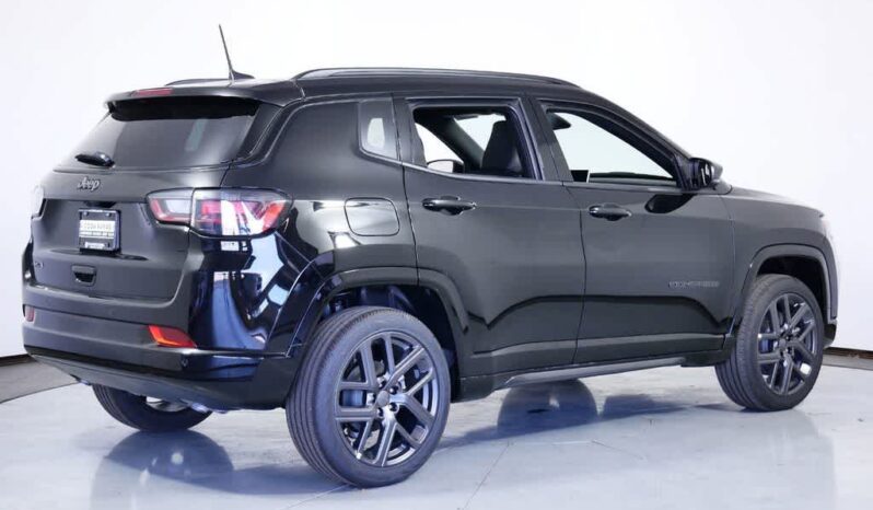 
 Jeep Compass full									