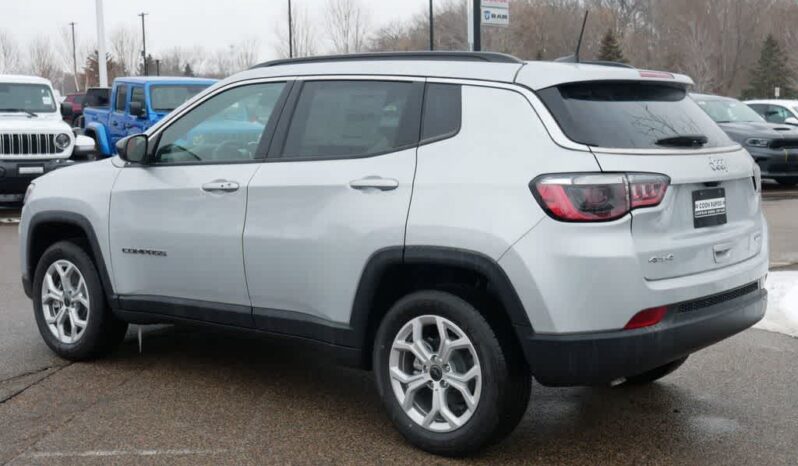 
 Jeep Compass full									