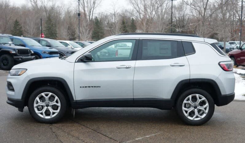 
 Jeep Compass full									