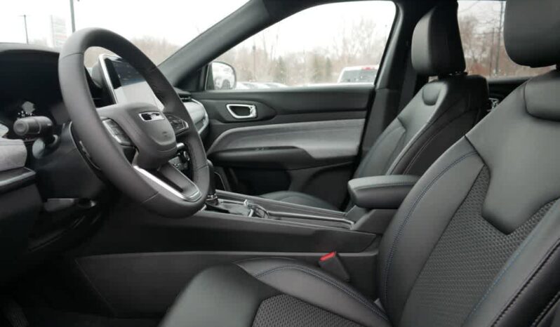 
 Jeep Compass full									