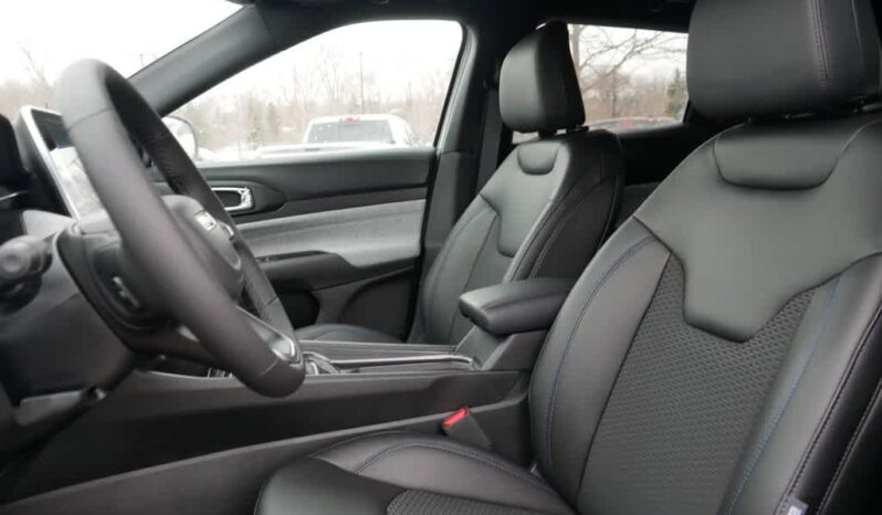 
 Jeep Compass full									