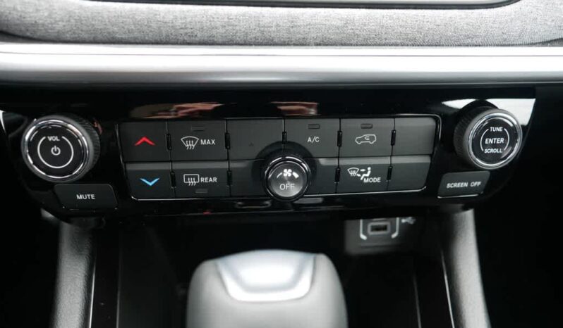 
 Jeep Compass full									