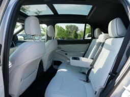 
 Jeep Wagoneer S full									