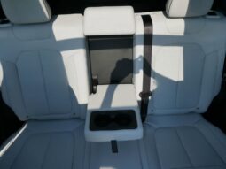 
 Jeep Wagoneer S full									