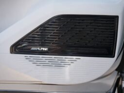 
 Jeep Wagoneer S full									