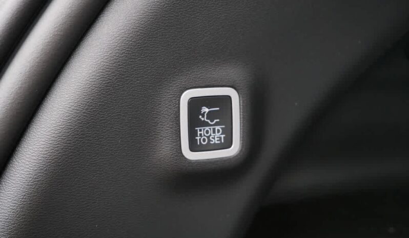 
 Jeep Wagoneer S full									
