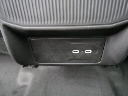 
 Jeep Wagoneer S full									