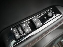 
 Jeep Wagoneer S full									