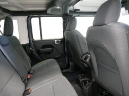 
 Jeep Wrangler full									