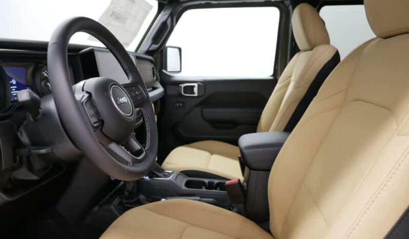
 Jeep Wrangler 4xe full									