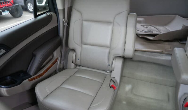 
 Chevrolet Tahoe full									