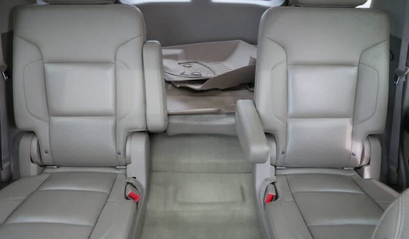 
 Chevrolet Tahoe full									
