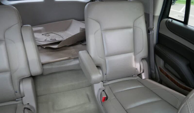 
 Chevrolet Tahoe full									