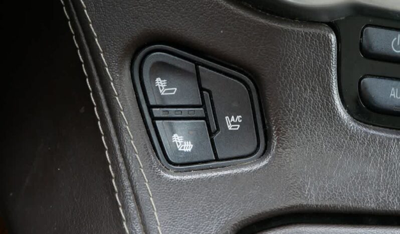 
 Chevrolet Tahoe full									