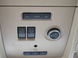 
 Chevrolet Tahoe full									