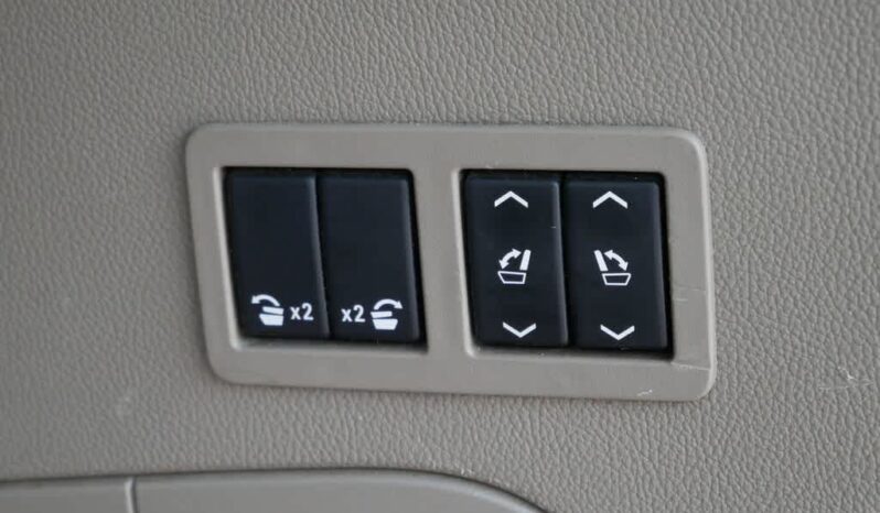 
 Chevrolet Tahoe full									