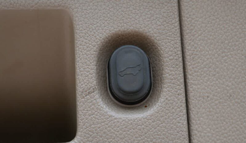 
 Chevrolet Tahoe full									