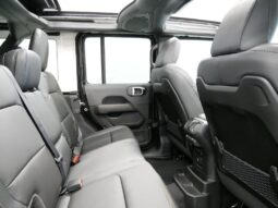 
 Jeep Wrangler full									
