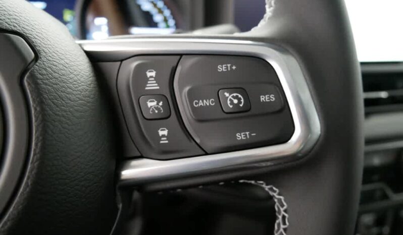 
 Jeep Wrangler 4xe full									