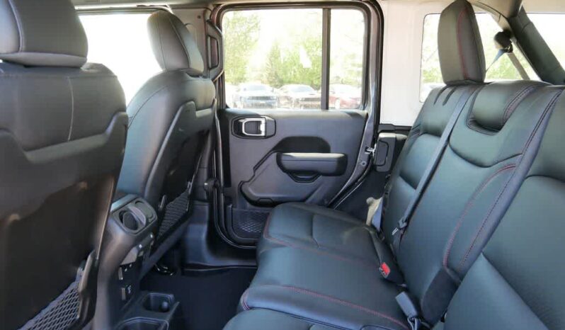 
 Jeep Wrangler full									