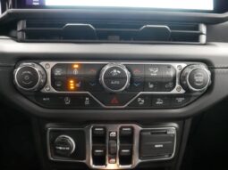 
 Jeep Wrangler full									