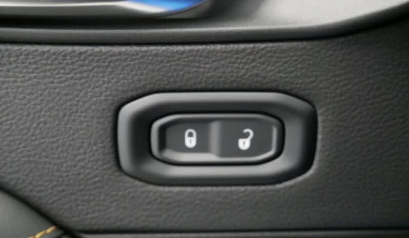 
 Jeep Wrangler 4xe full									