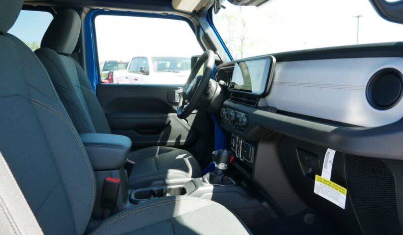 
 Jeep Wrangler 4xe full									