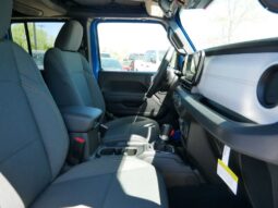 
 Jeep Wrangler 4xe full									