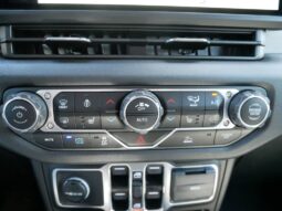 
 Jeep Wrangler 4xe full									
