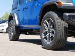
 Jeep Wrangler 4xe full									