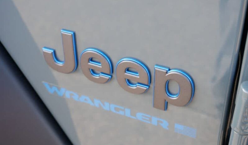 
 Jeep Wrangler 4xe full									