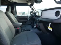 
 Jeep Wrangler 4xe full									