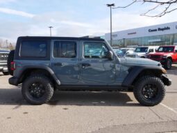 
 Jeep Wrangler 4xe full									