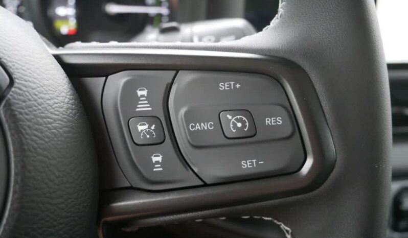 
 Jeep Wrangler 4xe full									