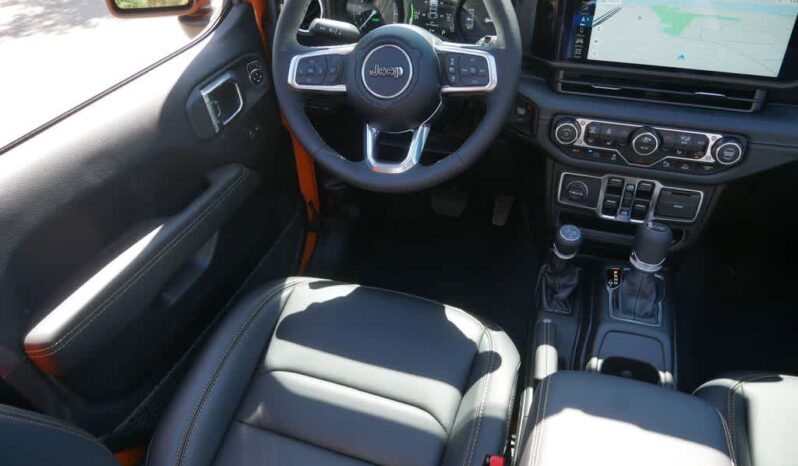 
 Jeep Wrangler 4xe full									
