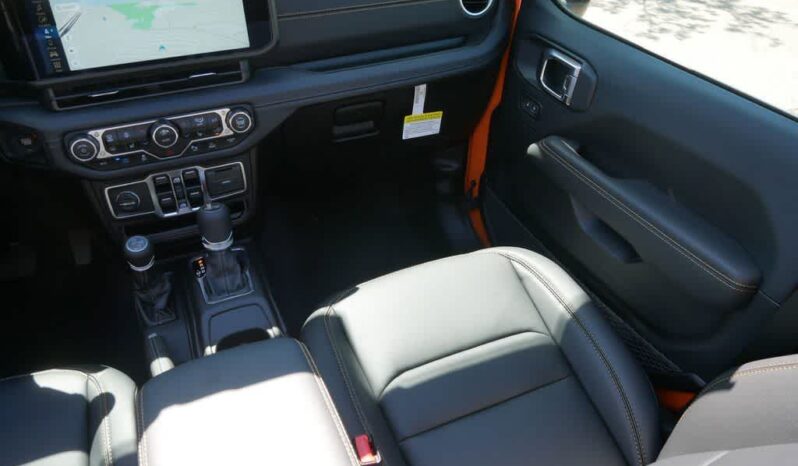 
 Jeep Wrangler 4xe full									